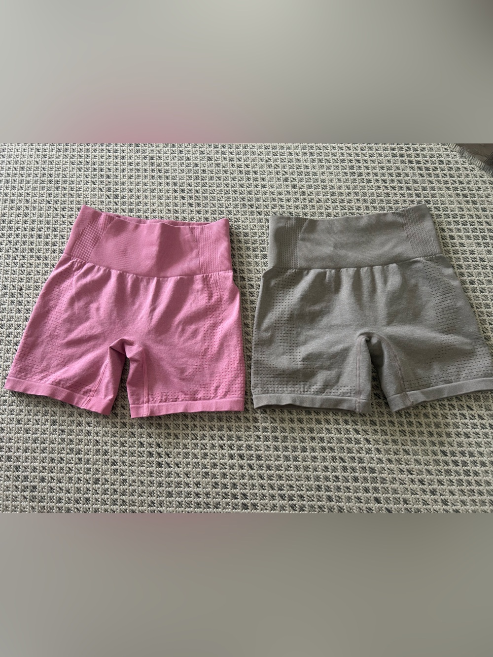 Seamless High-Waist Shorts Duo - Pink & Tan